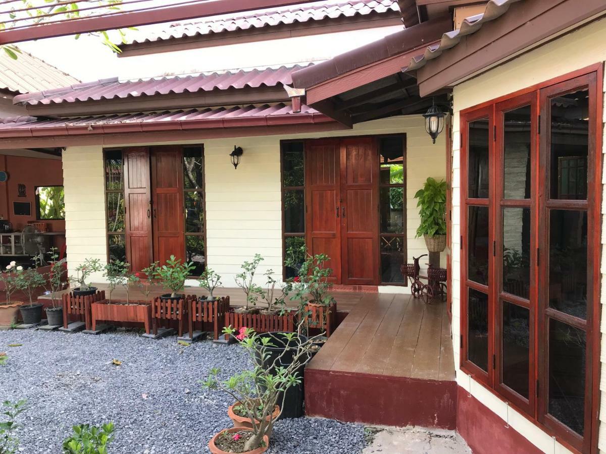 Grandma'S House Apartment Nakhon Nayok Exterior foto